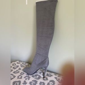 New with Charles David heeled boot size 10